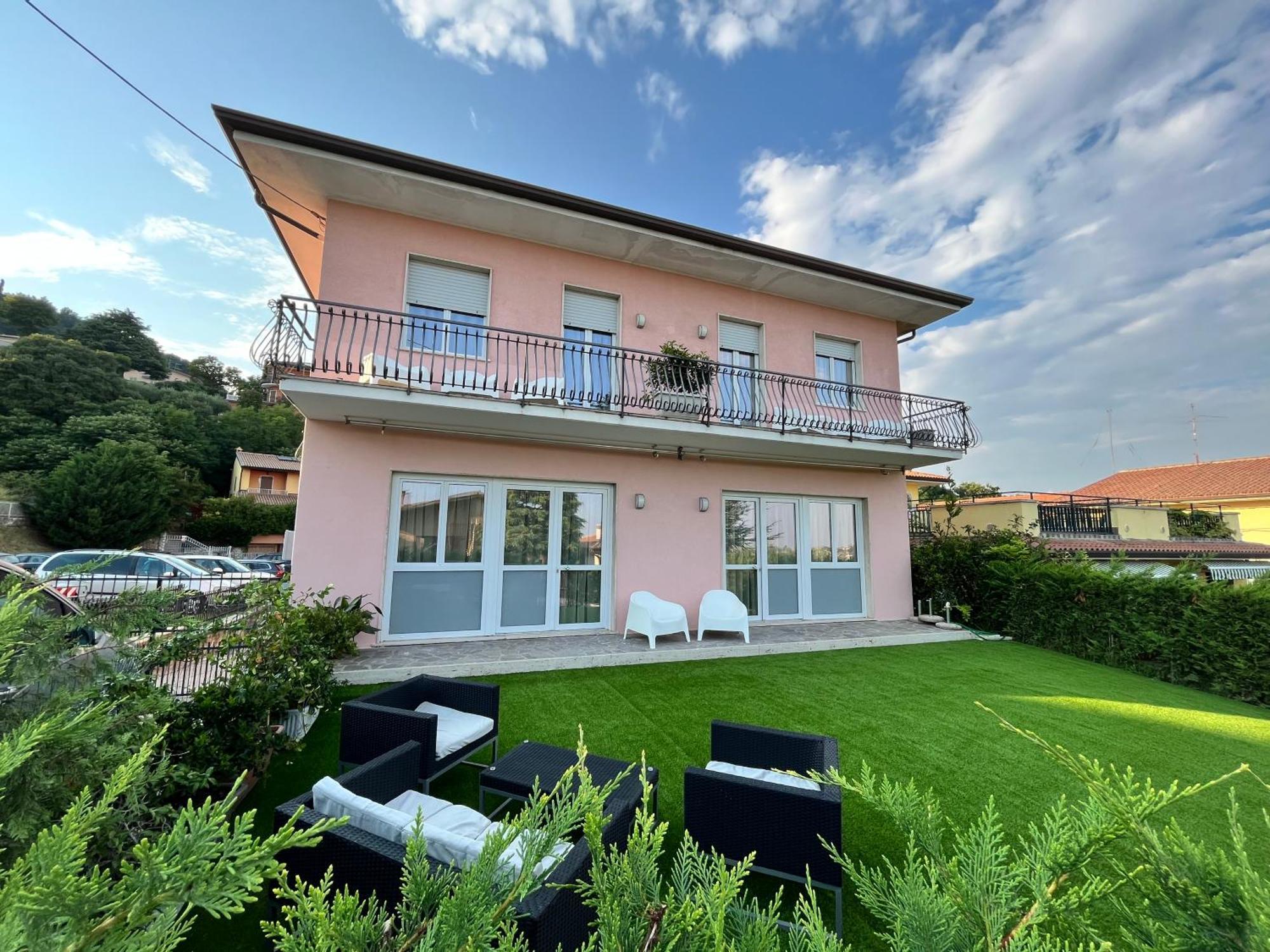 Residenza Al Sogno - On Lake Garda Cavaion Veronese Εξωτερικό φωτογραφία